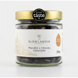 Slowlandia - Mandle v tmavej čokoláde